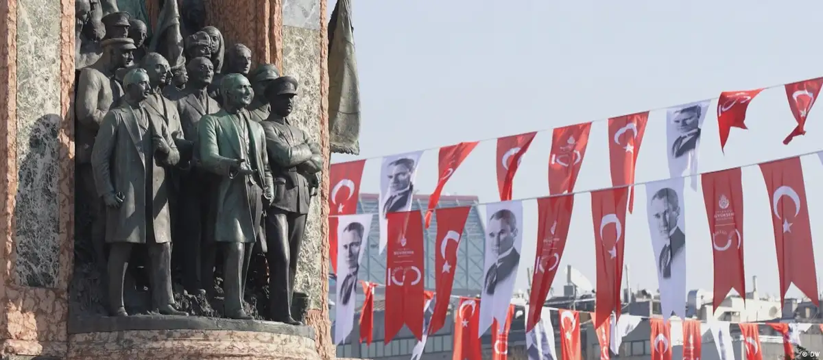 Am 29. Oktober 1923 rief Mustafa Kemal Atatürk die türkische Republik aus
