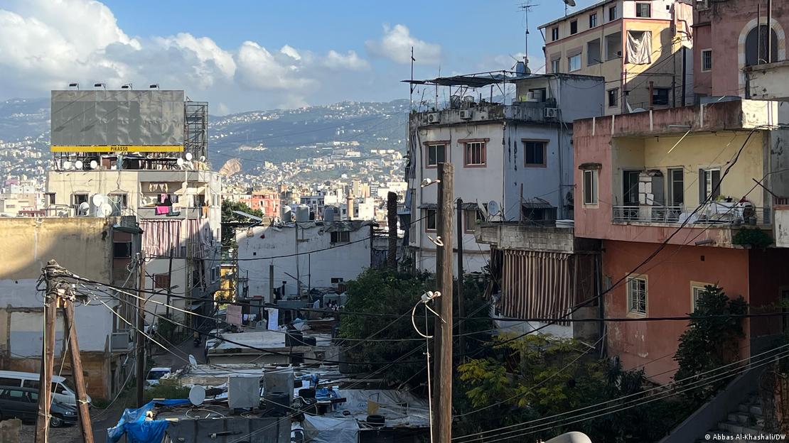 فوضى البناء نتيجة تراكمات الحروب في بيروت. لبنان - عشوائيات في بيروت. Beirut Libanon. Bild: DW/Abbas Al-Khashali