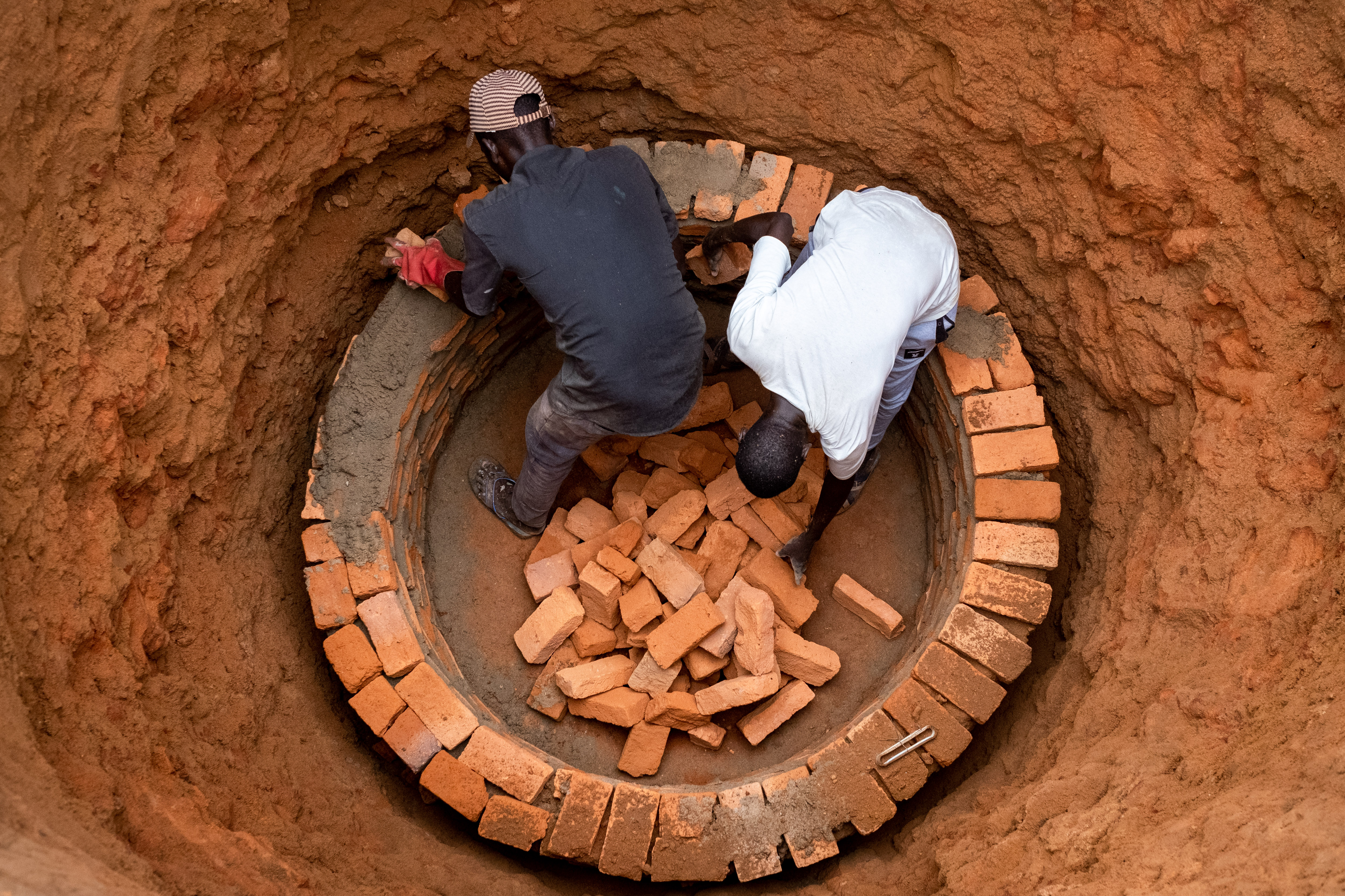 Construction of a latrine for the residents of Aboutengue camp, currently home to 53,000 refugees.