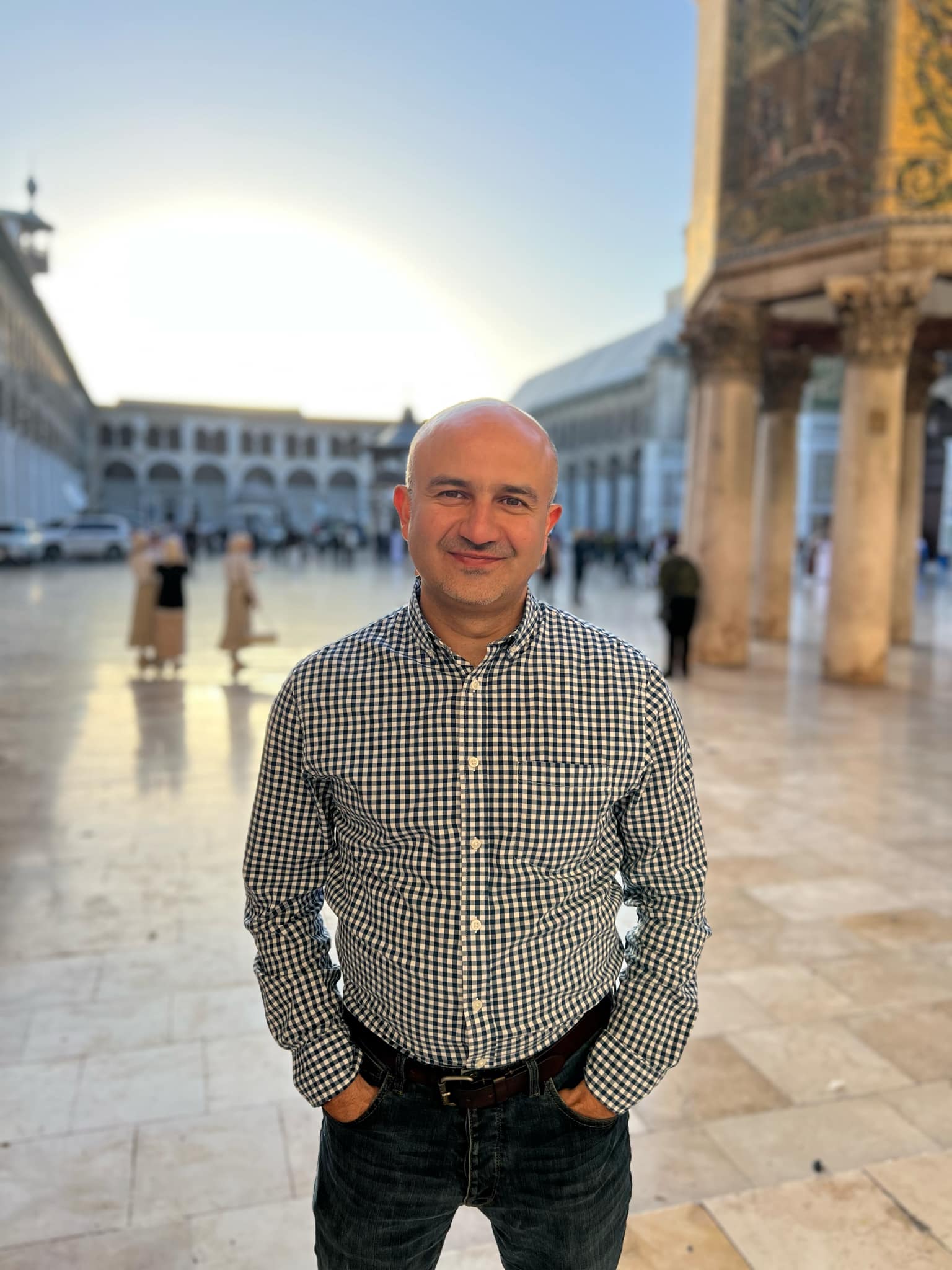 أحمد خانجي أحمد خانجي | عودة اللاجئين إلى سوريا
