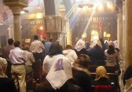 Gottesdienst in Al-Muallaga, der wohl ältesten koptischen Kirche Kairos; Foto: DW