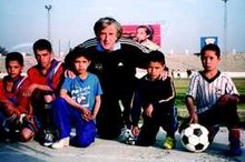 Holger Obermann and some of his stars of the future (photo: Streetfootballword.org)