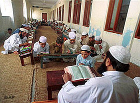 Koran school in Pakistan (photo: AP)