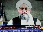 Videotape of Egyptian Ayman al-Zawahiri, right-hand man of Al Qaida mastermind Osama bin Laden, on Pakistani TV (photo: dpa)