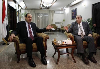 Iraqi politicians Nuri al-Maliki and Iyad Allawi (photo: AP)