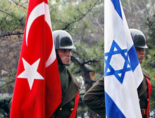 Turkish guard of honour in Ankara on the occasion of a meeting between the Israeli defence minister, Ehud Barak, and his Turkish counterpart, Vecdi Gönül (photo: AP)