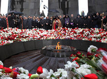 Remembrance of the massacre of Armenians in Yerevan, 24th of April 2010 (photo: AP)