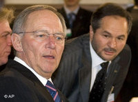 Federal Interior Minister Wolfgang Schäuble (left) and Bekir Alboga (photo: AP)