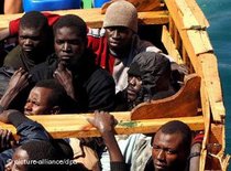 African refugees (photo: picture-alliance/dpa)