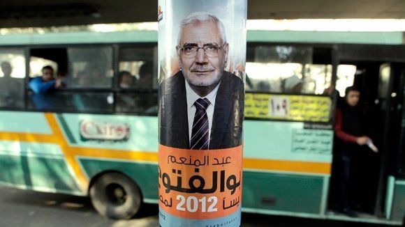 Election poster of Abdel Moneim Aboul Fotouh in Cairo (photo: dapd)