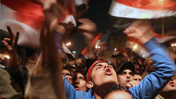 ميدان التحرير قلب الثورة المصرية، الصورة أي .ي 