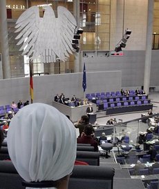 Debate in the German Parliament (photo: AP)