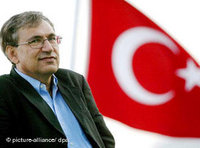 Orhan Pamuk; Foto: picture-alliance/ dpa