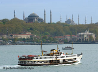 Istanbul; Foto: picture-alliance/ dpa