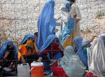 Female Afghan refugees in Peshawar, Pakistan (photo: AP)