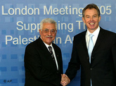 Tony Blair will Mahmud Abbas bei der Gründung eines palästinensischen Staates unterstützen, Foto: AP