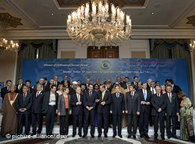 Gruppenbild der Konferenzteilnehmer; Foto: dpa