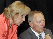 Wolfgang Schäuble und Maria Böhmer auf der Islamkonferenz; Foto: AP