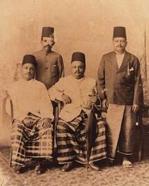 Historische Fotografie von einer Herren-Gruppe von Moors; Foto: Wikimedia Commons