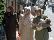 نساء محجبات في شوارع دمشق، الصورة: د ب أ