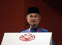 رئيس وزراء ماليزيا عبدالله أحمد بدوي، الصورة أ ب