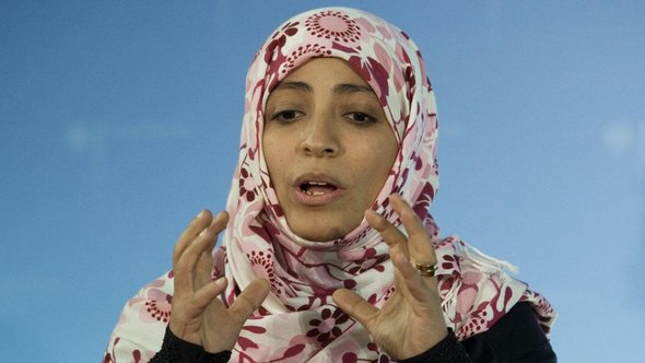 القيادية في ثورة التغيير والصحافية والناشطة الحقوقية اليمنية الحائزة على جائزة نوبل للسلام: توكل كرمان. د ب أ ب 