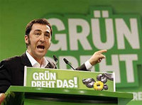 أوزدمير Cem-Özdemir، رئيس حزب الخضر وأول رئيس حزب في ألمانيا من أصول إسلامية
