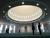 أحد مساجد لندن، الصورة ا.ب