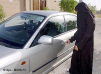 المرأة في السعودية، الصورة: د.ب.ا