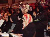 طالبات عمانيات، الصورة: www.ambassadors.net