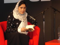الكاتبة الإماراتية مريم السعدي، الصورة سوزانه شاندا