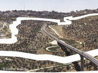 إعادة رسم مسار الجدار العازل بين إسرائيل والضفة الغربية، الصورة: دار ناوتيلوس للنشر