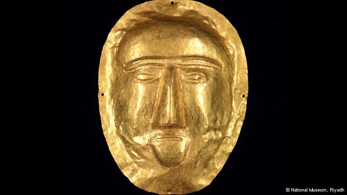 Golden death mask