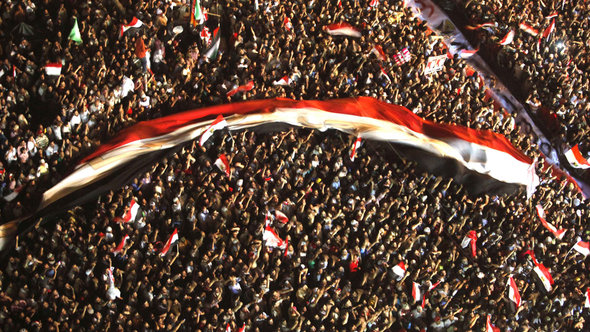 People demonstrating on Tahrir Square in June 2012 (photo: Reuters)