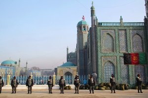 security forces guarding  the Nouruz festivities in Mazar-i-Sharif (photo: Marian Brehmer) 