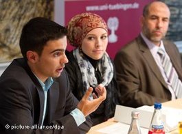 Studierende der islamischen Theologie an der Universität Tübingen; Foto: dpa