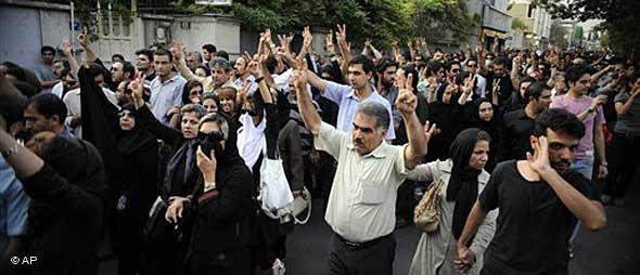 Green Movement protests in Iran (photo: AP)