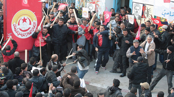 Protestveranstaltung der Gewerkschaft UGTT; Foto: dapd Protestveranstaltung der Gewerkschaft UGTT; Foto: dapd