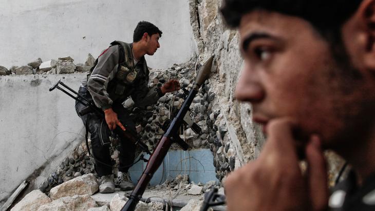 مقاتلون ثوار في حلب. Foto: Javier Manzano/AFP/Getty Images