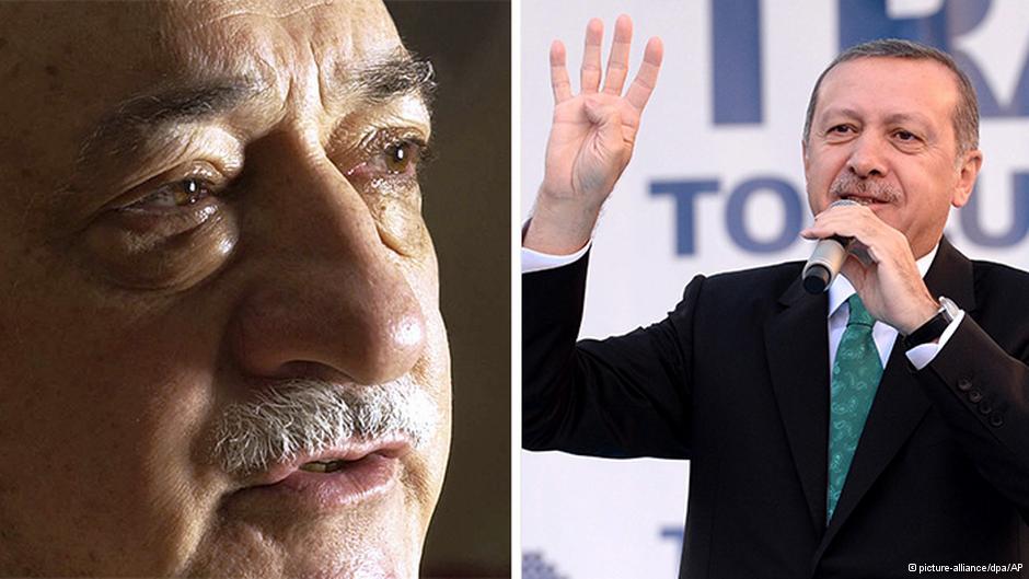 Fetullah Gulen and Recep Tayyip Erdogan (photo: picture-alliance/dpa/AP)