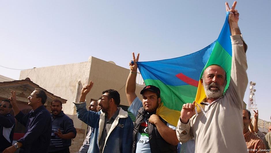 مجموعة من الأمازيغ يطالبون بالمزيد من الحقوق في ليبيا