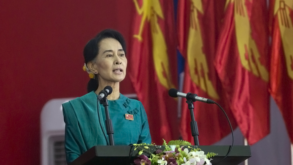  Aung San Suu Kyi während einer Rede auf dem Parteitag der National League for Democracy; Foto: picture alliance/AP Photo
