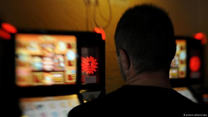 Photo symbolising gambling addiction among men with Turkish roots (photo: picture-alliance/dpa)