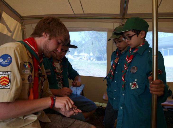 Scouts and scout leaders (photo: Federation of Muslim Boy and Girls Scouts of Germany)	