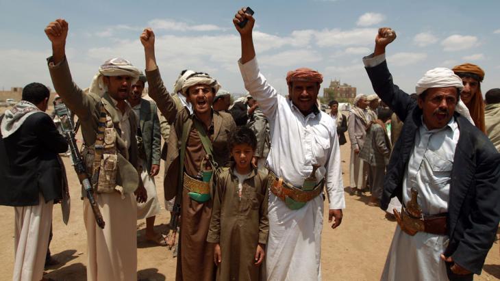 Yemeni supporters of the Shia Houthi movement on 4 September 2014 in Sanaa (photo: AFP/Getty Images/M. Huwais)