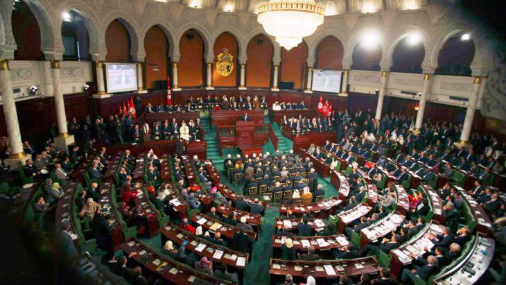 Tunisia's constituent assembly agreed on a new constitution for Tunisia in January 2014 (photo: Reuters/Zoubeir Souissi)