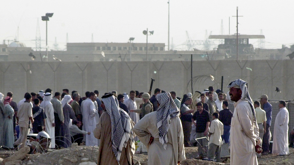 Abu Ghraib im August 2004; Foto: AP Photo/Samir Mizban
