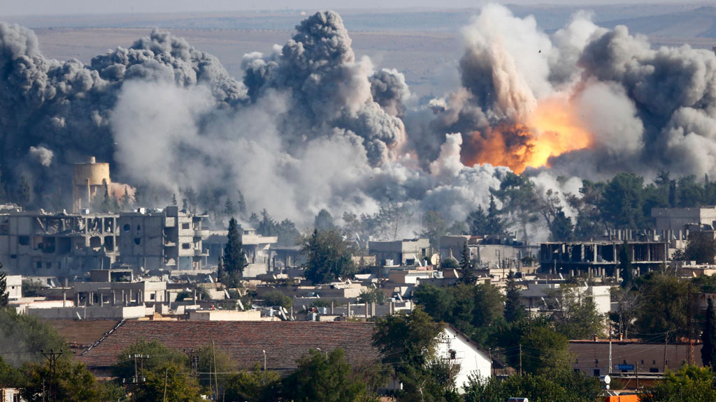 US-Luftschläge gegen den IS in Kobane, Foto: Reuters/K. Pfaffenbach
