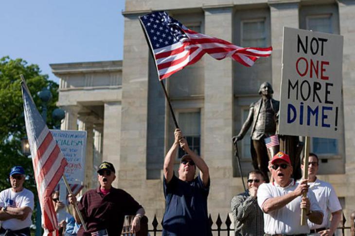 Supporters of the Tea Party during a demonstration (photo: AP)