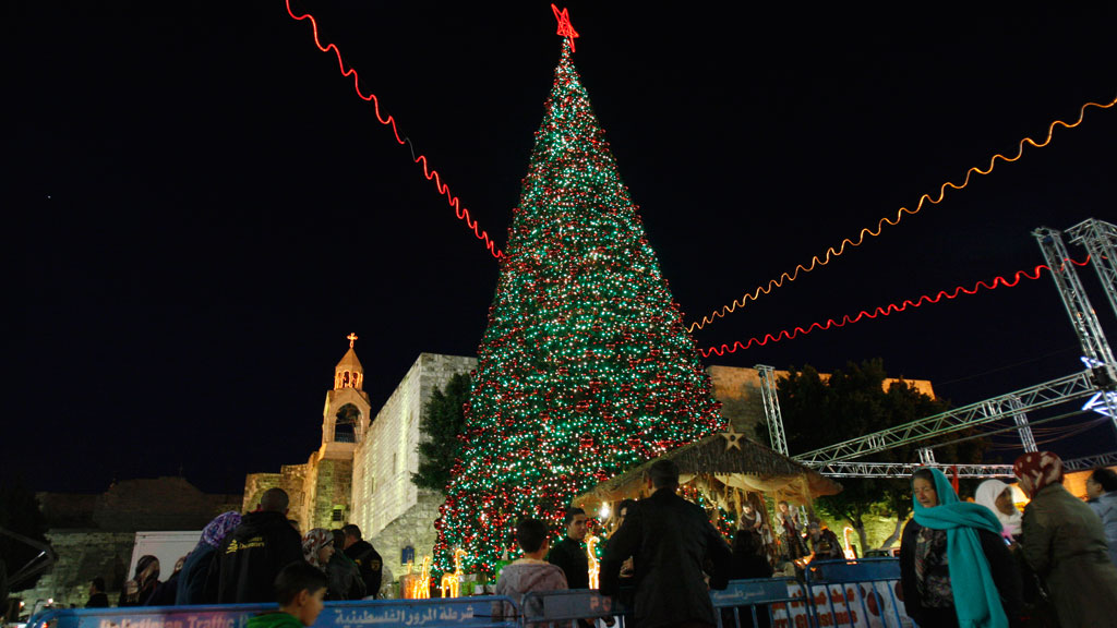 Weihnachten in Bethlehem vor der Geburtskirche, Foto: AP